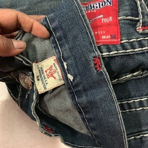 Men’s True Religion jeans